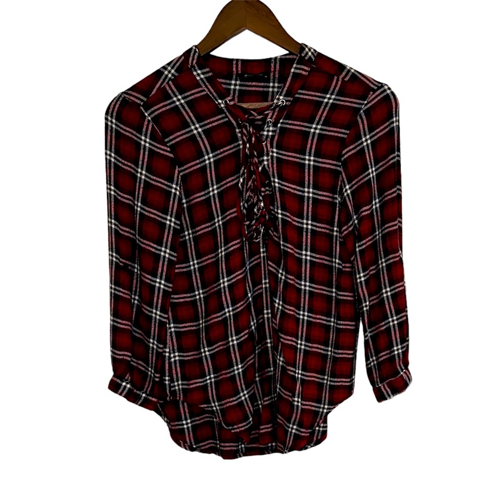 Style house, plaid rayon shirt, women’s medium